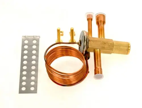 BOSCH Ventil mit Kupferleitungen und einer spiralförmigen Wicklung, ergänzt durch eine metallische Halterung mit mehreren Löchern zur Befestigung.